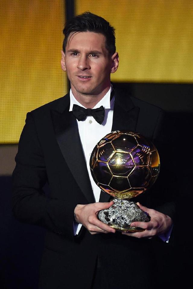 美媒：曼联等英超豪门在关注罗克，其转会估价约为5000万欧元（美媒称曼联等英超豪门盯上罗克，转会身价约5000万欧元）