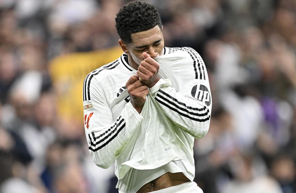 半场战报：乌迪内斯0-1热那亚，马利诺夫斯基点射