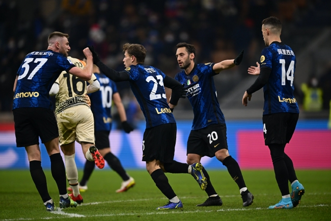 史上最火爆！2025赛季中超联赛现场观众总数首次突破600万