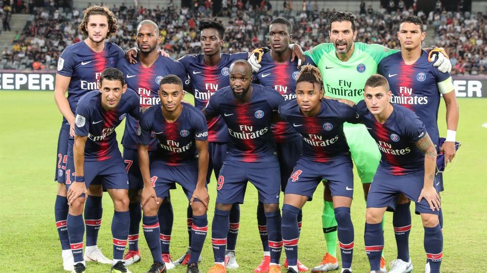 英超代表观战U15联赛后评价：中国球员纪律性强；教练需把决策权交给球员（英超考察团观摩U15联赛后点评：中国球员纪律出众，教练应更多让球员自主决策）