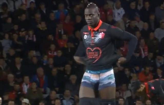 曼联积极追求希腊天才穆扎基蒂斯，有望在2026年夏季转会窗前完成交易。