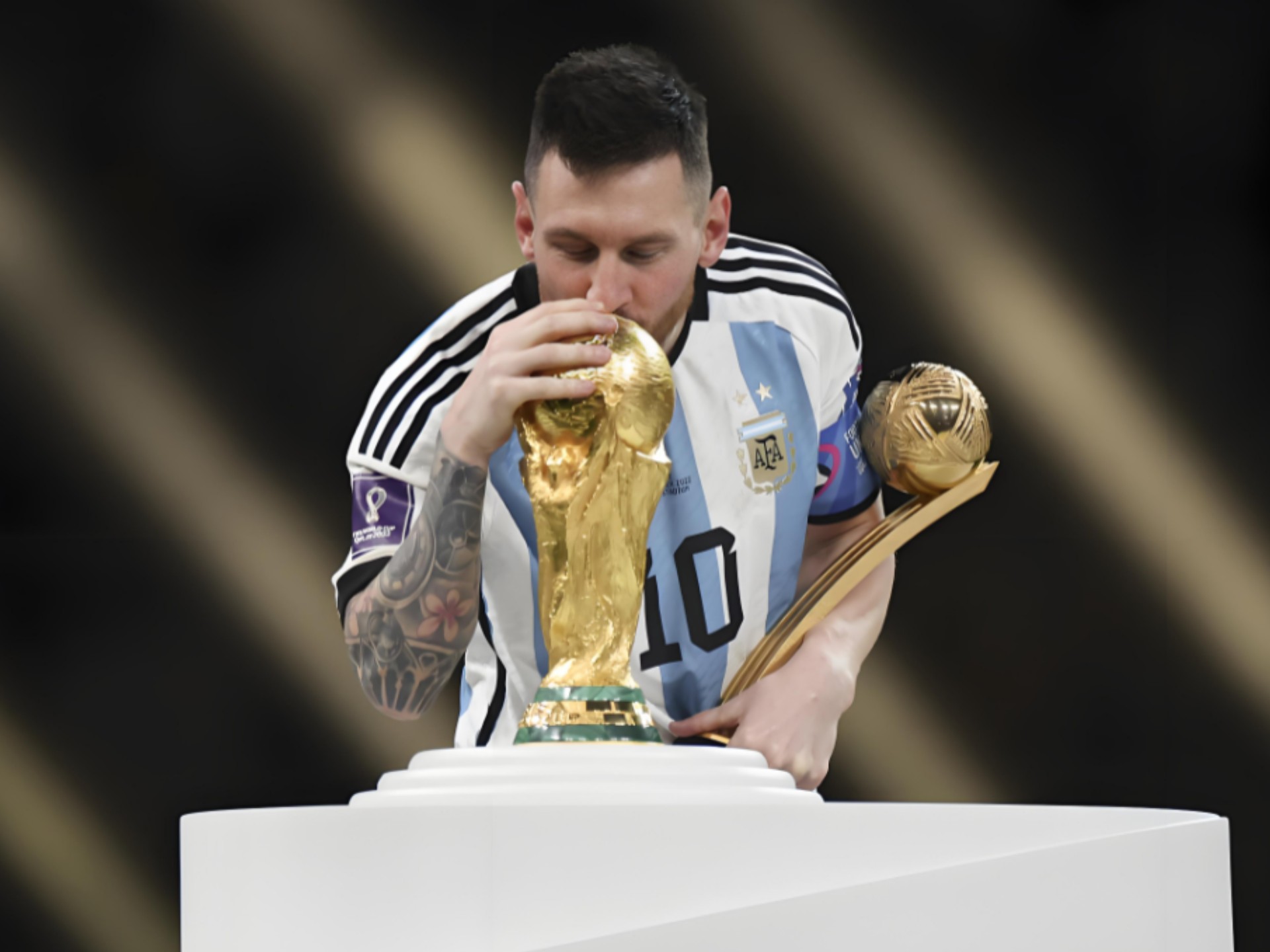 绿茵上的精准艺术：高尔夫运动的优雅与坚守