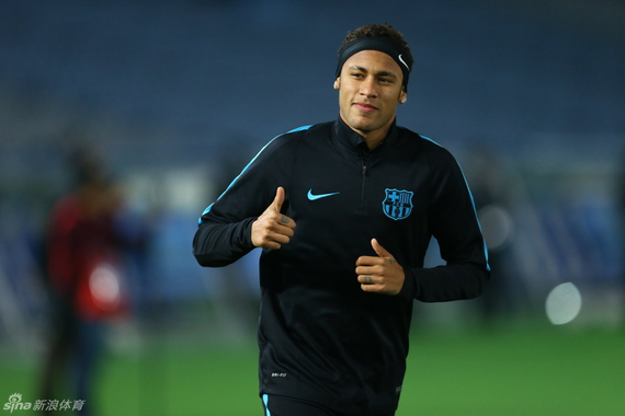 太猛了！随着曼城3-0横扫，英超积分榜如下：枪手仅剩两分优势！