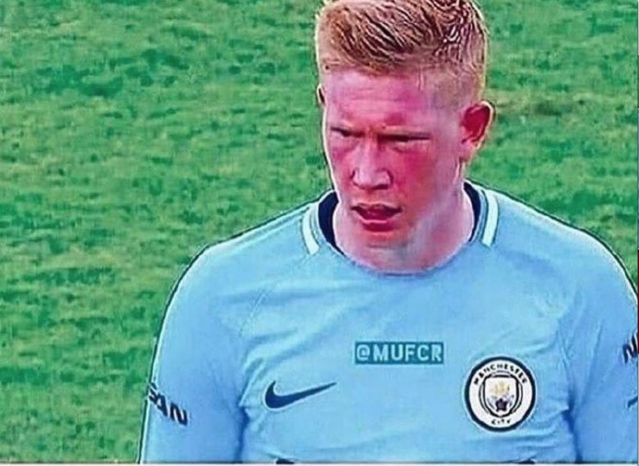 小豌豆替补出场错失反超比分的点球，之后球队被补时绝杀