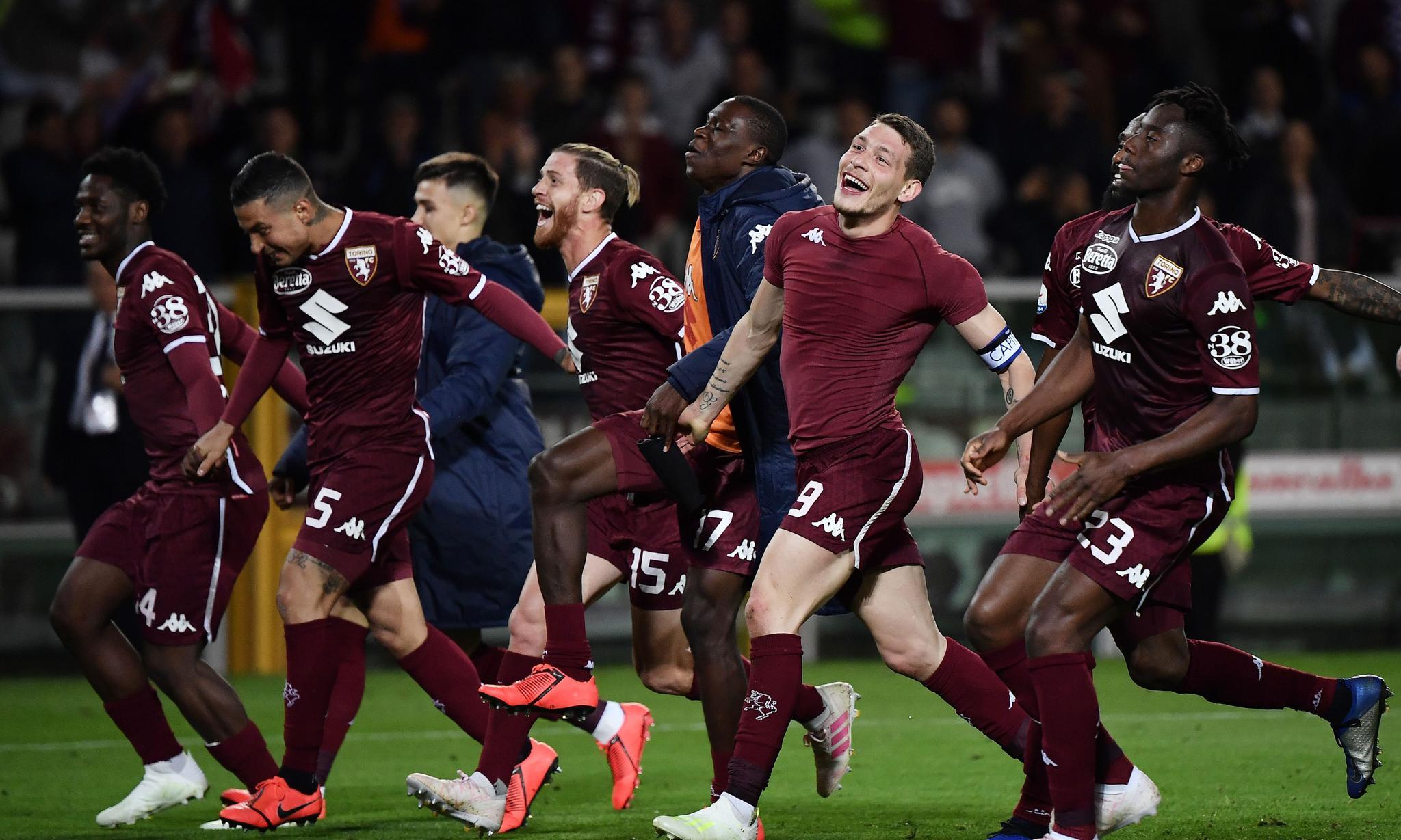 19投狂轰38分7助！女篮后卫线又杀出一王牌：宫鲁鸣这次看走眼了