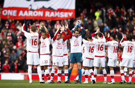 拉菲尼亚归来，巴萨重振雄风