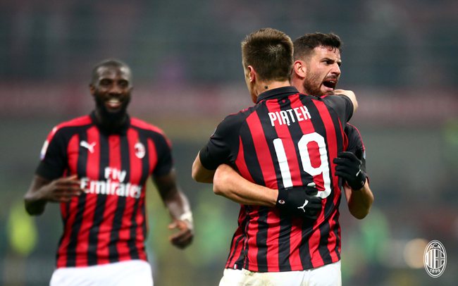 体坛女神盘点：新晋F1世界冠军女友，身材火辣的葡萄牙模特科尔塞罗