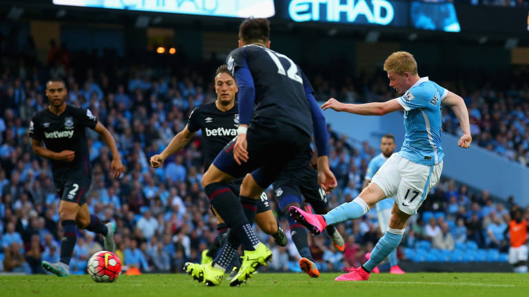 泰伦·卢：赛中我不知道哈登得了多少分，他在进攻端扛着我们