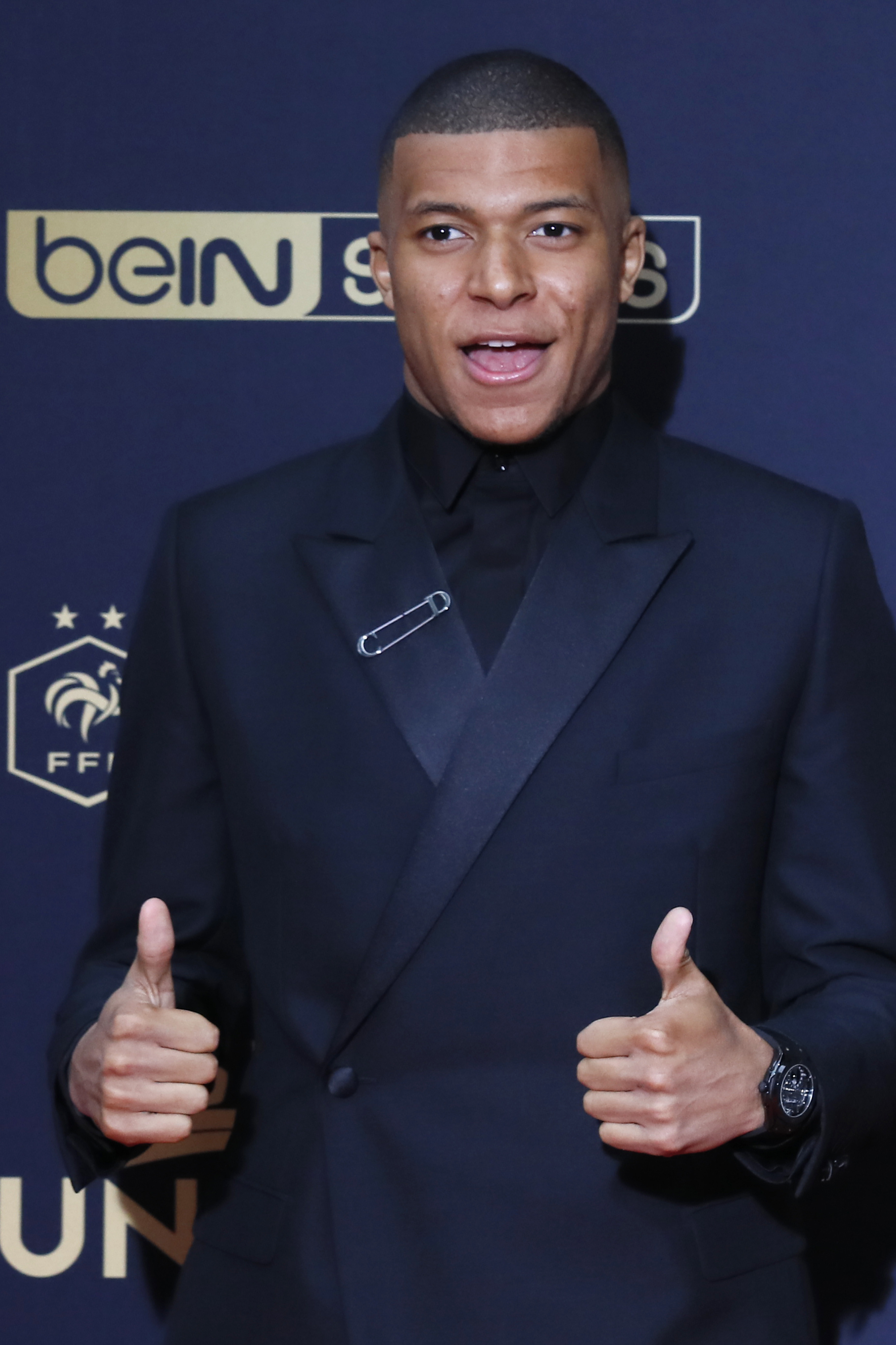 本赛季对阵意甲9强，仅垫底的佛罗伦萨输球场次比国米更多