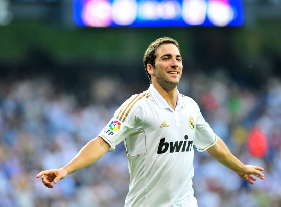 杜锋笑称球迷喊徐杰声音更大，广东男篮感谢武汉赛区