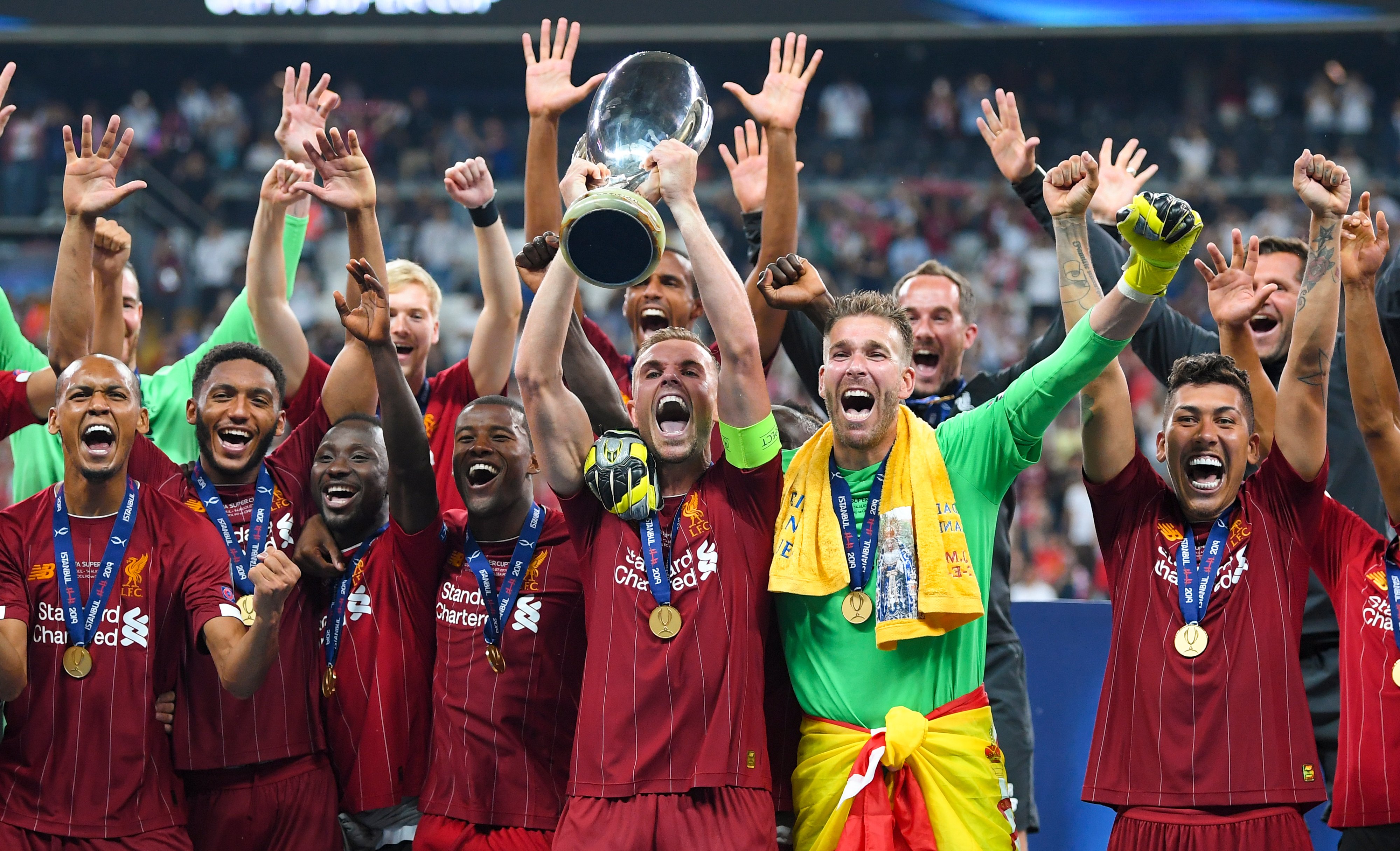 历史第一人！梅西解锁职业生涯第400次助攻