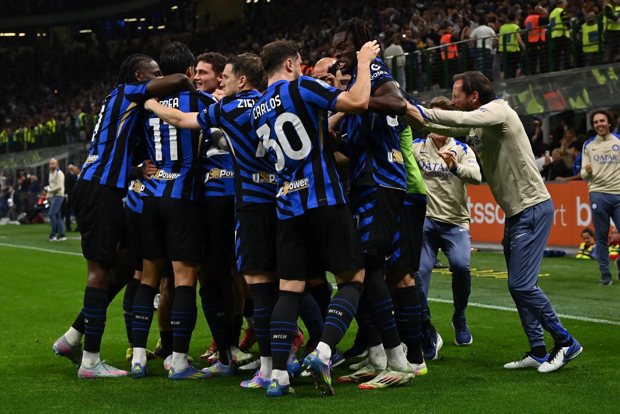 鲁媒：相比外教，韩鹏最大优势是对泰山的信仰以及积累的威望